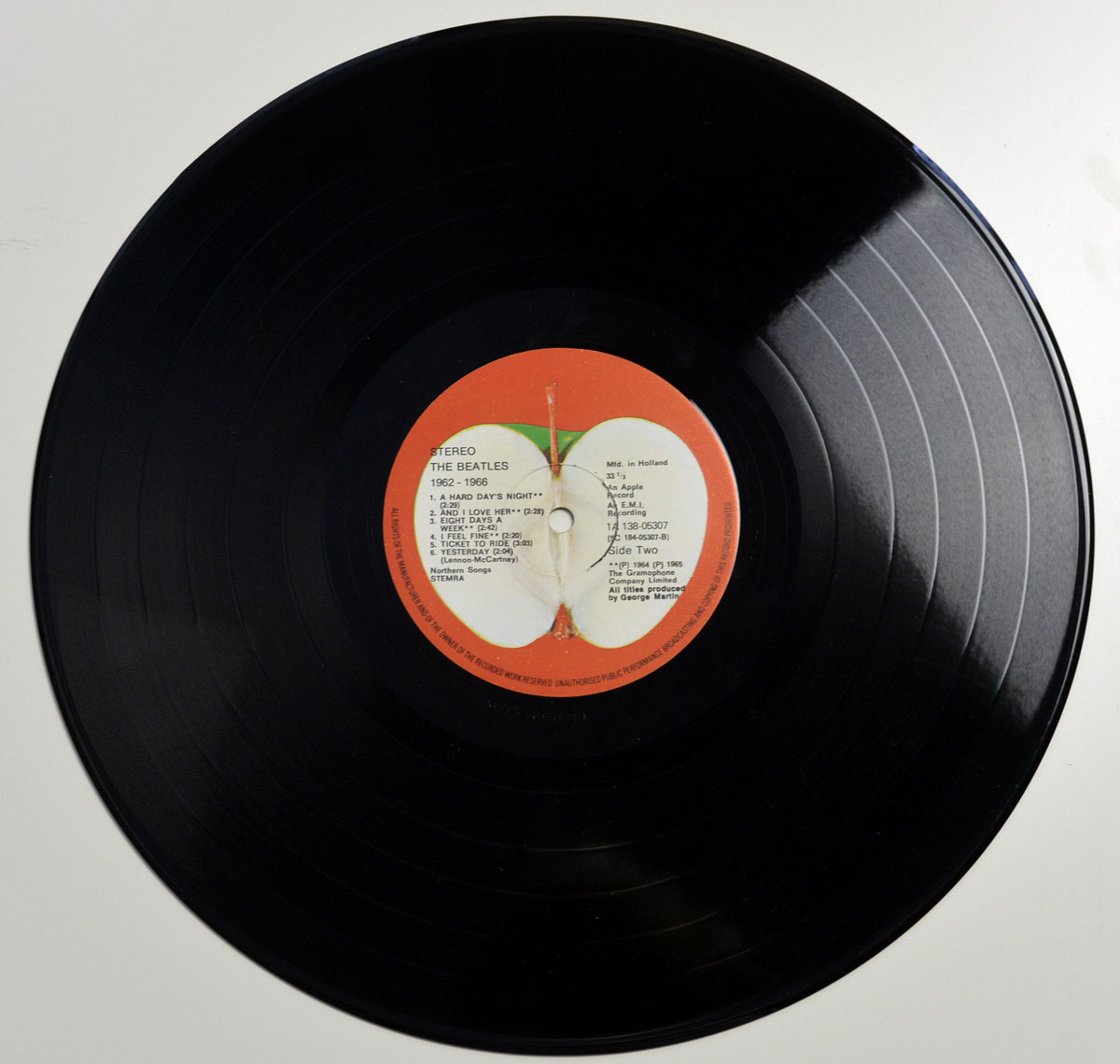 High Resolution Photo BEATLES 1962-1966 2LP 